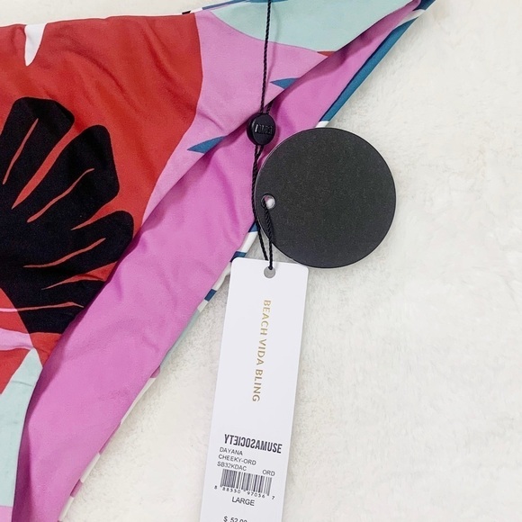 NWT Amuse Society Dayana Orchid Floral Cheeky Bikini Bottoms - Picture 7 of 9